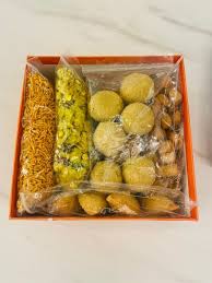 Mix & Match Gift Box